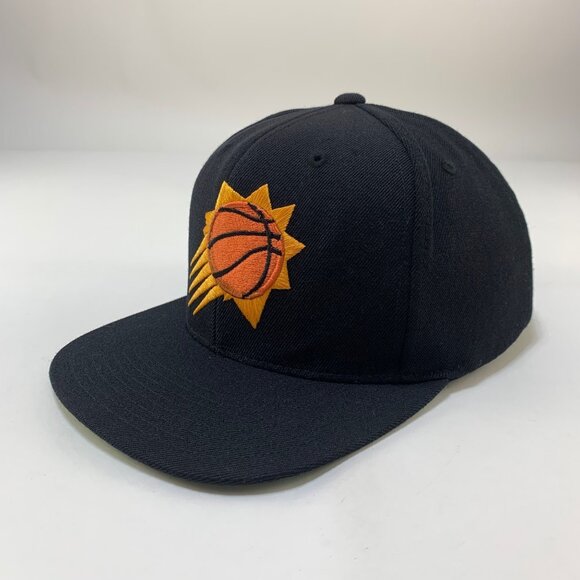 Phoenix Suns NBA Black Mitchell & Ness Snapback Hat - Picture 1 of 6
